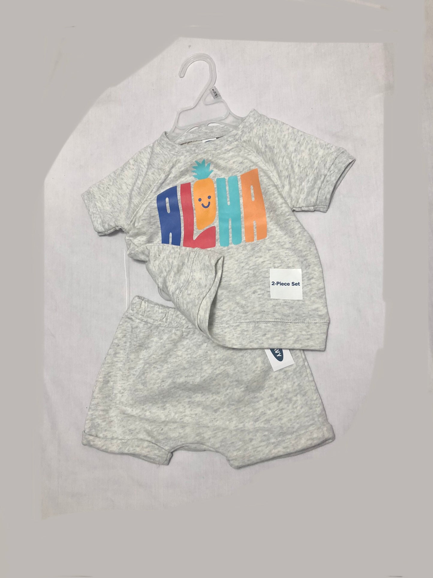 Old Nav 2pc Unisex shorts set image 2