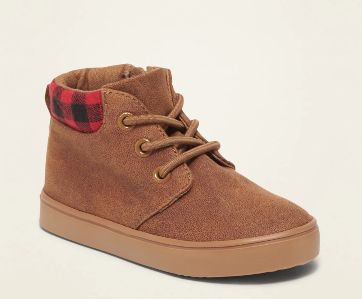 Old navy Boys boots/footwear image 0