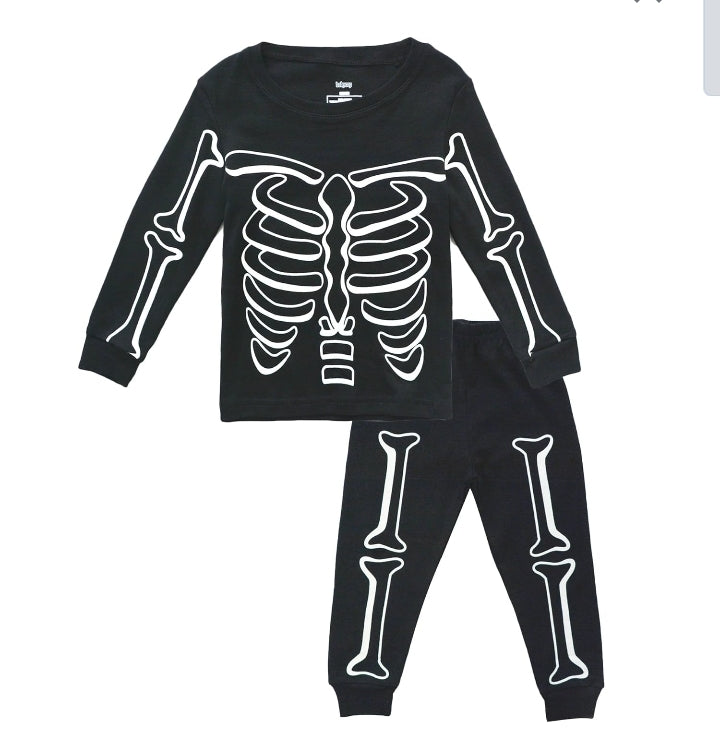 Old Navy glow in the dark 2pc image 0