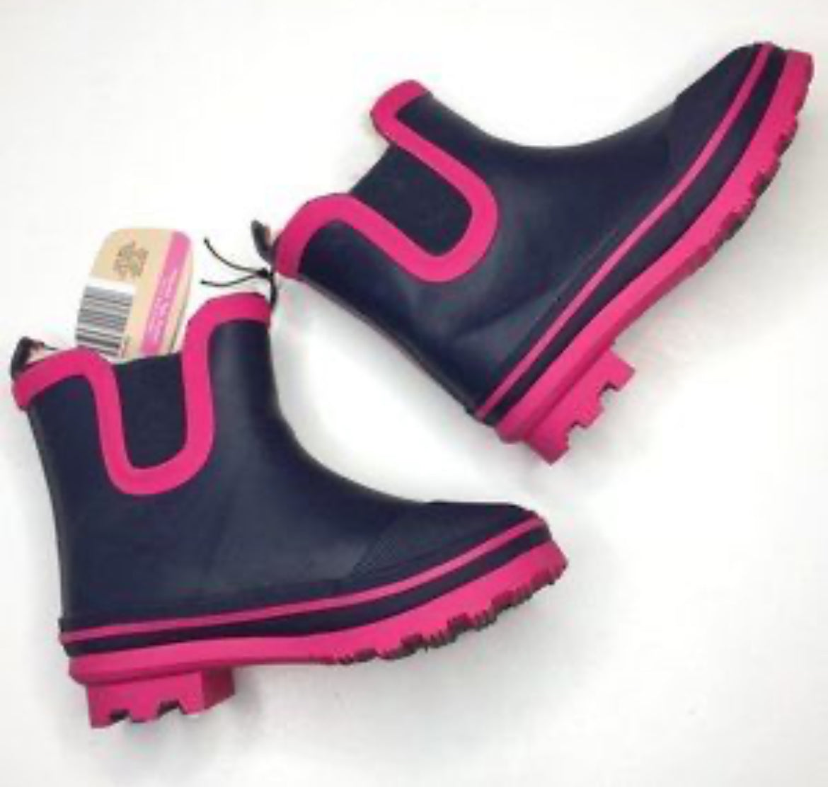 Lilly & Dan water boot image 0