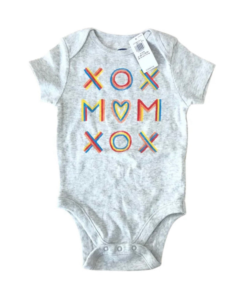 Old navy onesies /pinunder  image 0