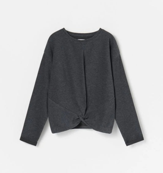 Old navy sweater tops  image 0