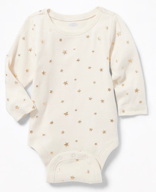 Pin under long sleeve  image 0