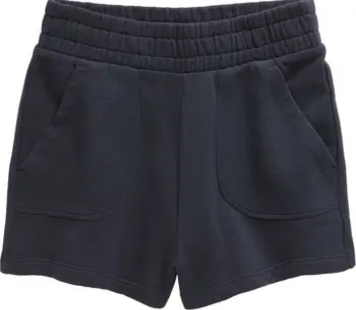 Oshkosh  girls shorts image 0